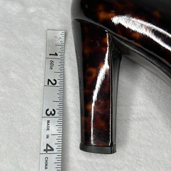 Stuart Weitzman The Beatrix Pump Tortoise Shell Heels Patent Leather 8 - Picture 8 of 9